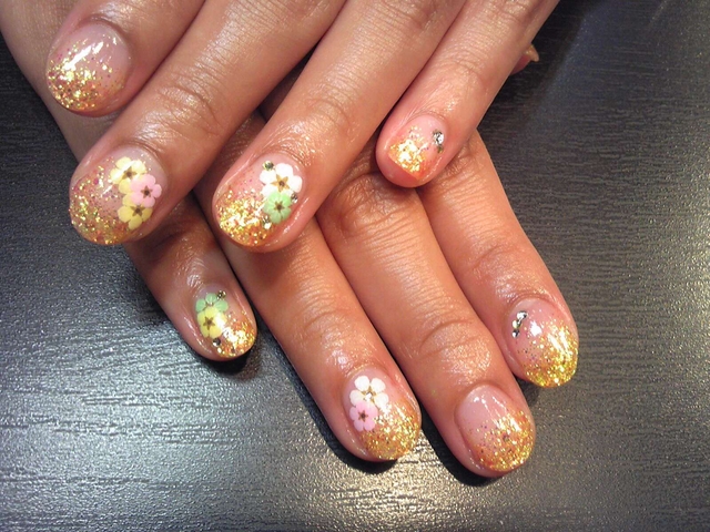 ｎａｉｌ ｓａｌｏｎ ｔｉａｒａ ネイルサロンティアラ のお店ブログ 浦和美園 ヘッドスパのネイルサロン キレイぱど